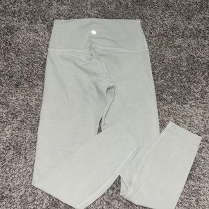 Lululemon Wunder Under Leggings